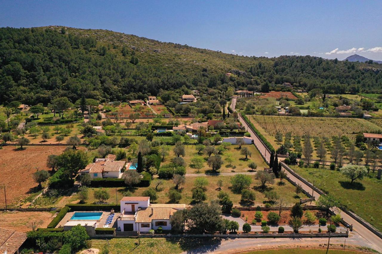 Villa Oliver Pollença Exteriör bild